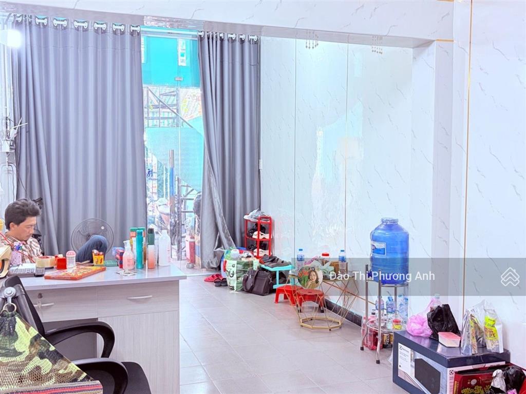 Chính chủ bán nhà mặt tiền hẻm 10m thành thái q10 72m2  tiện ở và kinh doanh đỉnh nhích 15 tỷ