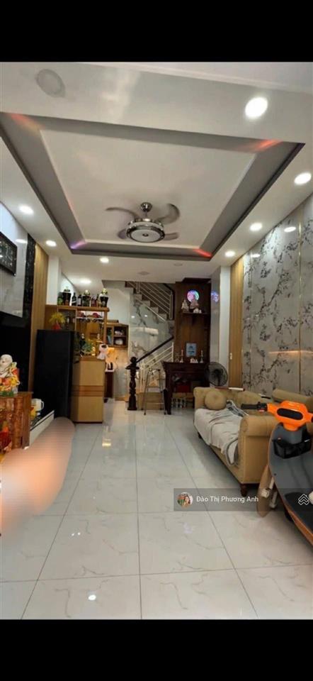 Nhà đẹp giá tốt khu vip q10 hồ thị kỷ  32m2  4 tầng 3 phòng ngủ chỉ 6 tỷ