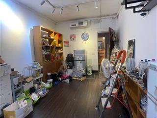 Bán nhà tập thể cờ đỏ tầng 3 1pn, 1wc giá cực chất 1 tỷ, 40m2 ở đường 3, thị trấn đông anh, hà nội