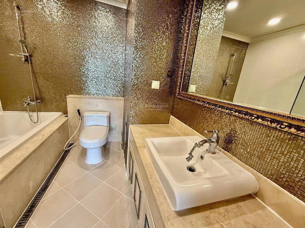 Bán gấp căn hộ cantavil hoàn cầu quận bình thạnh 138m2, thiết kế 3 phòng ngủ, sổ hồng riêng 11 tỷ