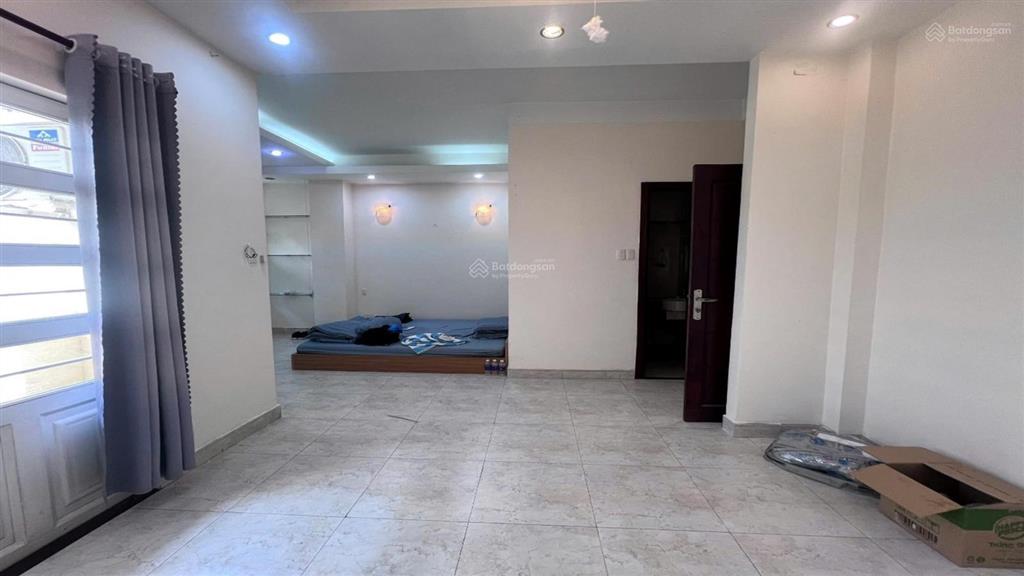 Sắp bán! biệt thự ngay lương định của, quận 2  6,5x18m, 3 tầng sân vườn  giảm sâu còn 30 tỷ