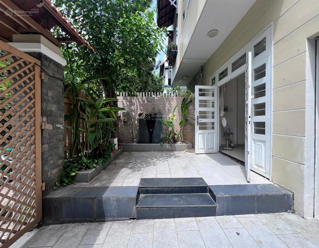 Sắp bán! biệt thự ngay lương định của, quận 2  6,5x18m, 3 tầng sân vườn  giảm sâu còn 30 tỷ