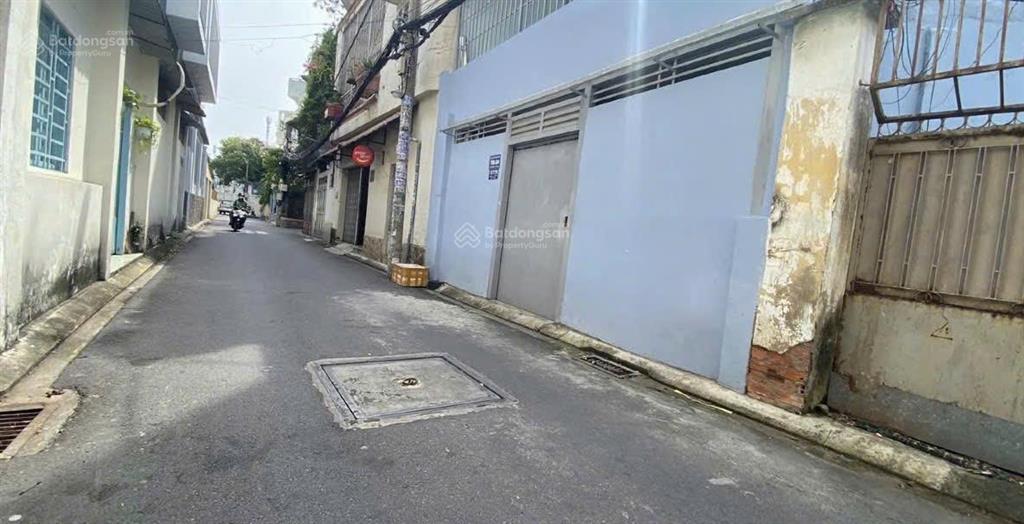 Chỉ 18,8 tỷ  có ngay khuôn đất ngang 8,6mx22m cách 300m tới sân bay, xây hầm 6 tầng  tn 200 triệu