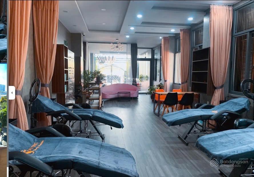 Chủ ngộp bank  bán góc 2 mặt tiền huỳnh tấn phát 4,7x33m, hầm 4 tầng. giảm sâu 10 tỷ còn 22,5 tỷ