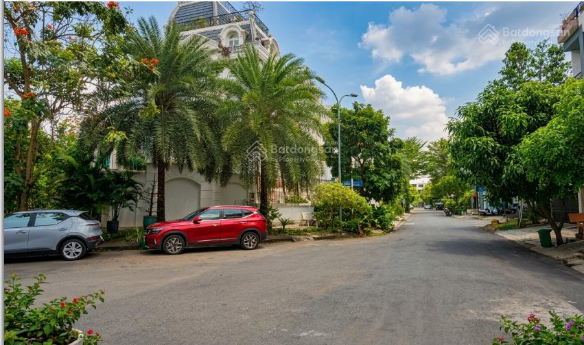 Siêu phẩm lô đất 10x20m (200m2) sát công viên cao đức lân, an phú, quận 2  giảm sâu còn 47,5 tỷ