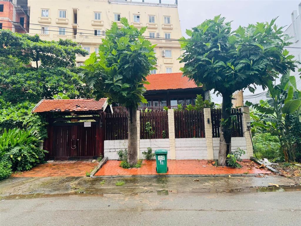 Hạ giá sâu chỉ 150tr/m2bán villa sân vườn vip nhất thảo điền, q2ngang 13m hiếm 326m2 giá 50 tỷ