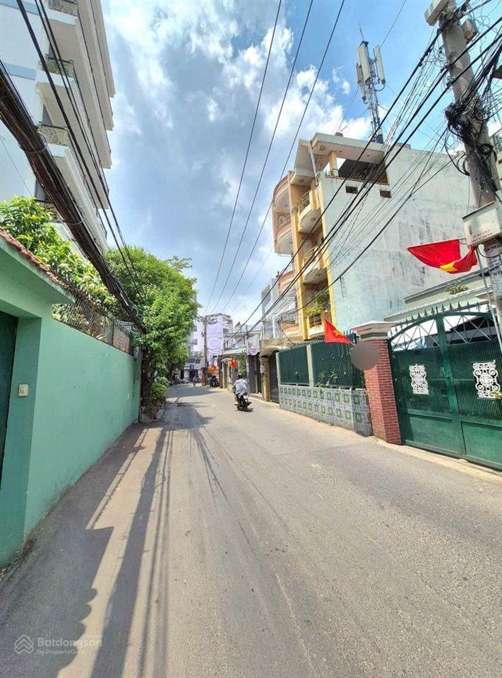 Khuôn đất siêu lớn  siêu rẻ quận bình thạnh 8x25m xây mới hầm 7 tầng. giá chỉ 21,5 tỷ