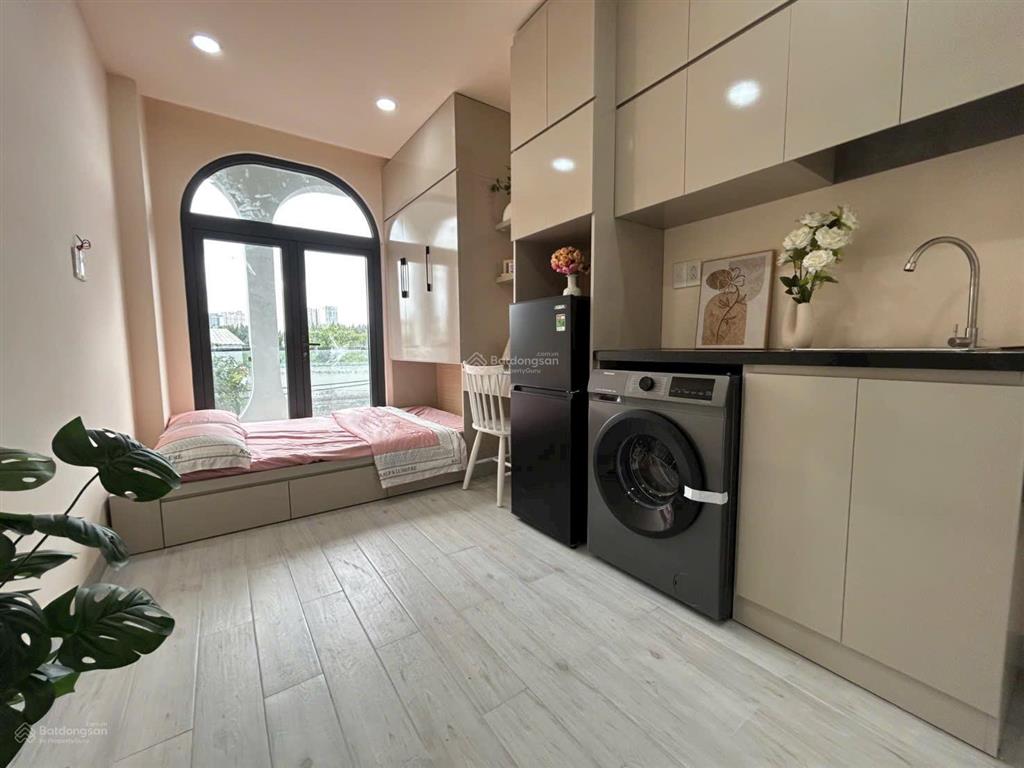Cho thuê nhà trọ có thang máy giá tốt full nt lê văn lương gần đh tôn đức thắng, phú mỹ hưng pvgas