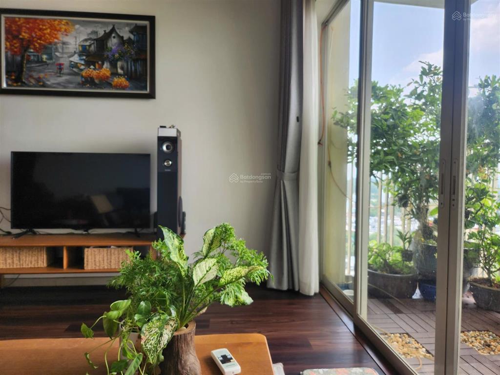 Cho thuê căn hộ 3 phòng ngủ canary heights 18triệu/1 tháng ngay aeon mall,  0896 998 ***