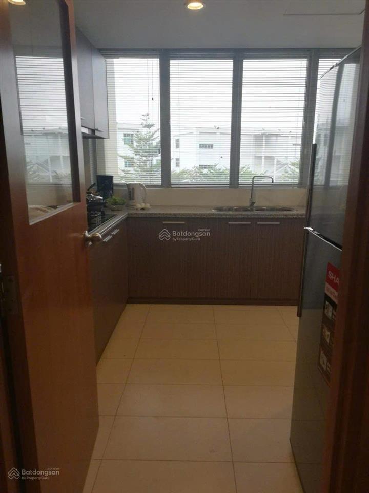 Bán căn hộ canary heights 3pn, dt 119m2 giá 3.1 tỷ, đang có sẵn hợp đồng thuê 12trieu/1 tháng