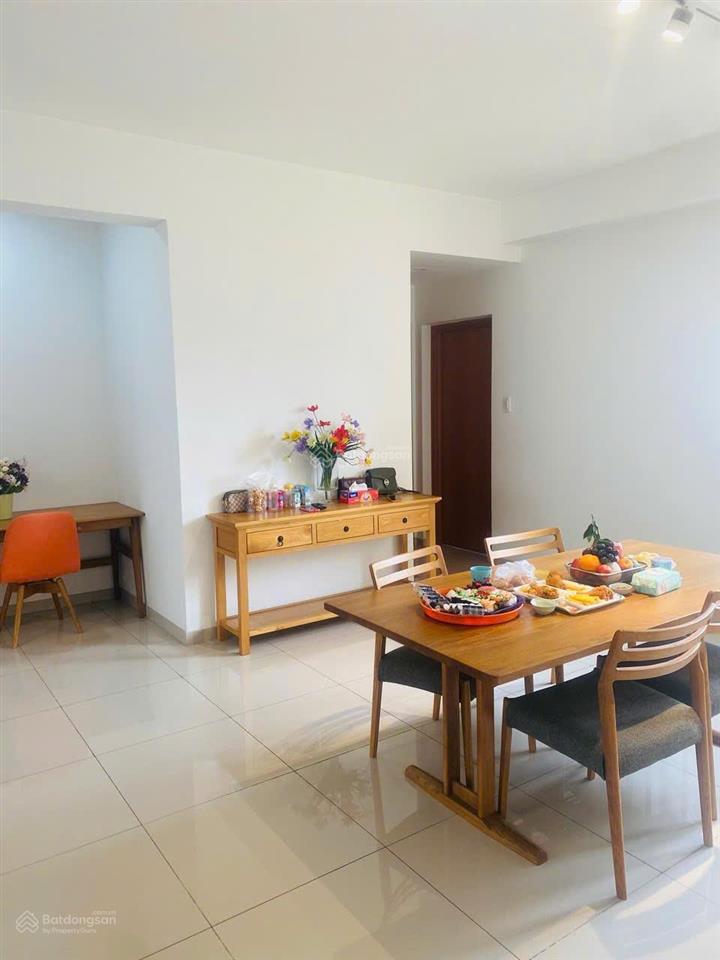 Bán căn hộ canary heights 3pn, dt 119m2 giá 3.1 tỷ, đang có sẵn hợp đồng thuê 12trieu/1 tháng