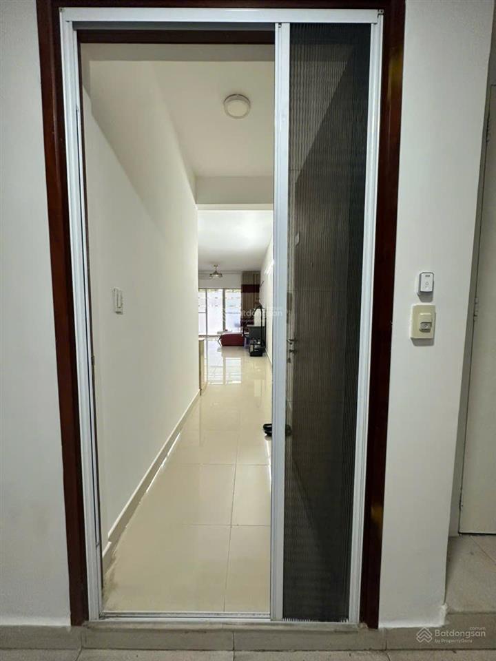 Bán căn hộ tầng trệt sân vườn canary 160m2 giá 3.8 tỷ ngay aeon mall vsip1  0896 998 ***