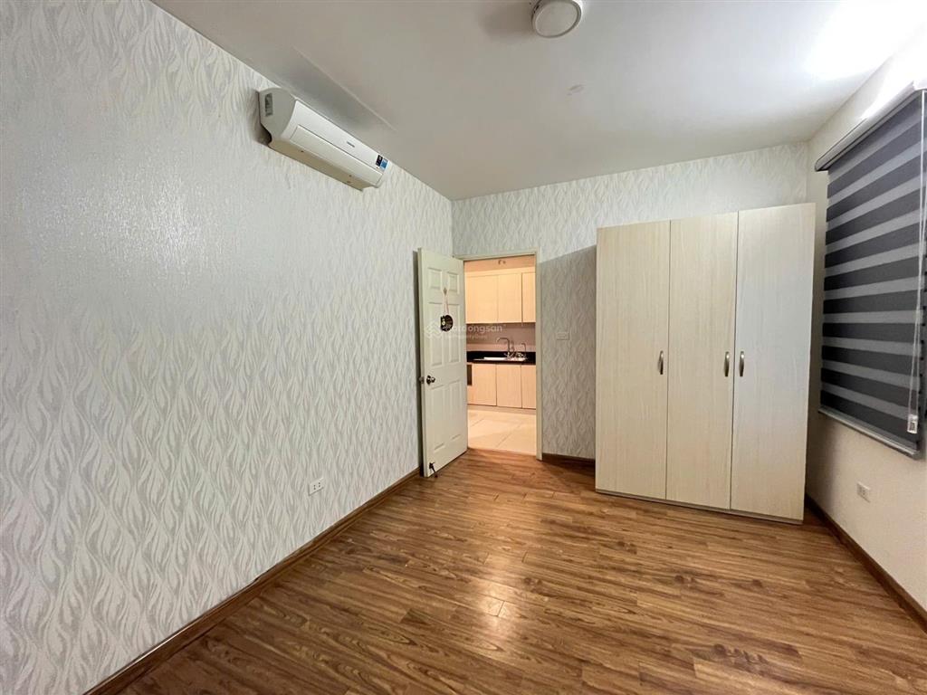 Bán căn 2pn  75m2 full đồ, chỉ việc xách vali về ở, giá chỉ 4.2 tỷ tòa the pride, hà đông