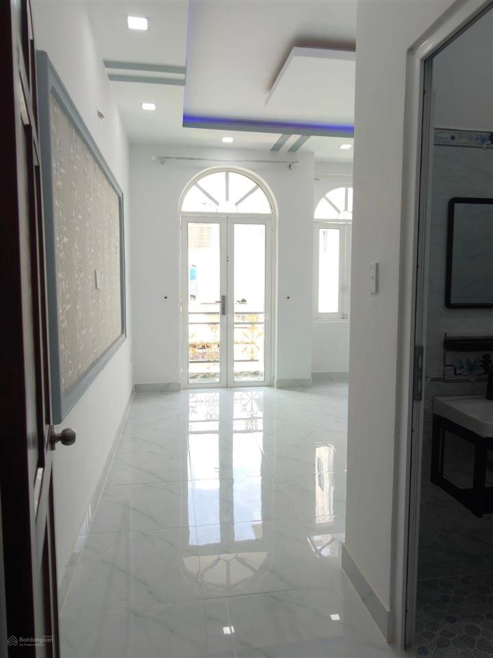 Siêu phẩm nhà đẹp bình tân  khu đồng bộ cao tầng  ở ngay