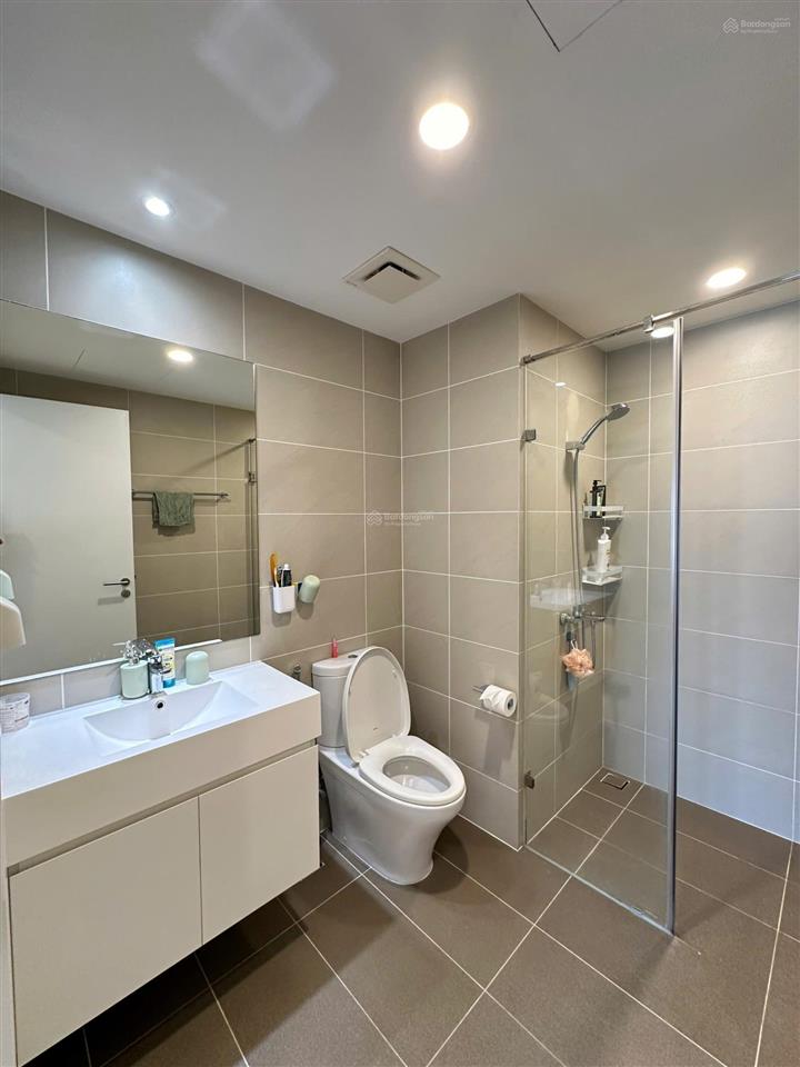 Căn hộ 3pn giá tốt nhất toà kosmo tây hồ cần bán nhanh, nhà đẹp, chủ thiện chí