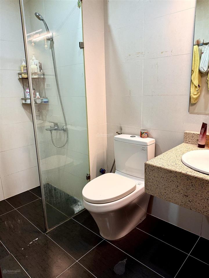 Chủ nhà thiện chí bán nhanh căn góc 3pn tầng trung view hồ công viên ngoại giao đoàn