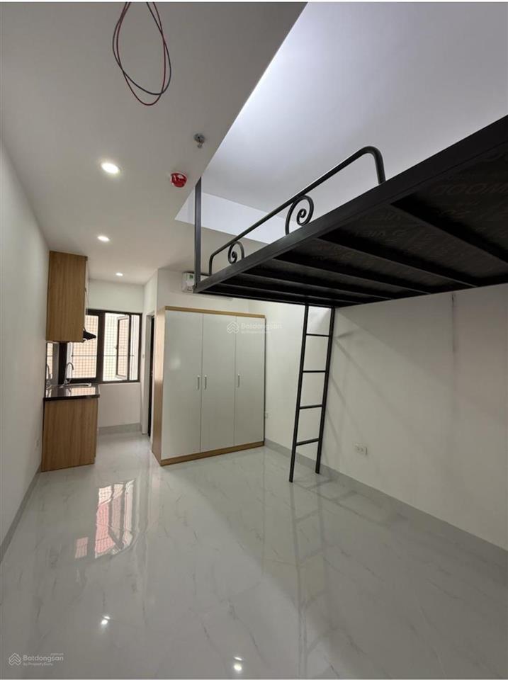 Mặt phố đại linh dt 52 m2 8 tầng, mặt tiền 3.9m, giá nhỉnh 17 tỷ, cách lê quang đạo kéo dài 100m.