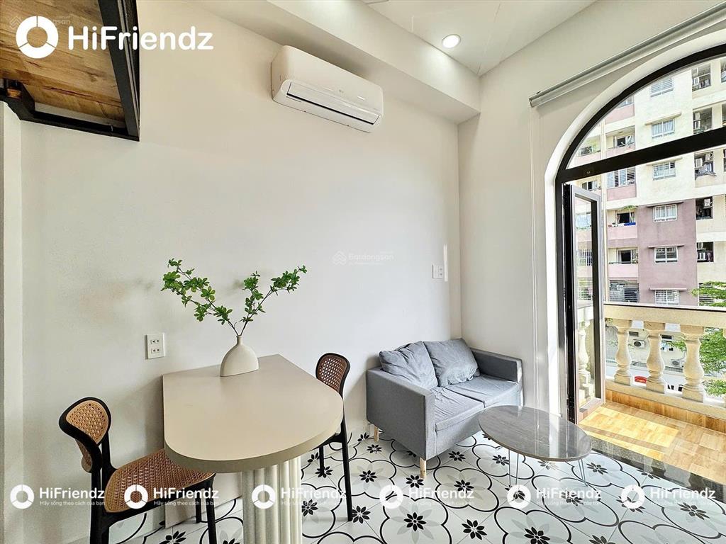 Trống lại duplex  ban công gần emart phan huy ích  đh công nghiệp cs2