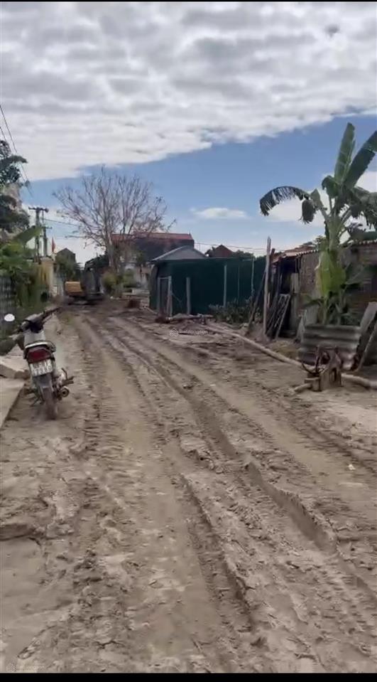 Bán đất tại xã bãi sậy, 54m2, sổ đỏ đầy đủ