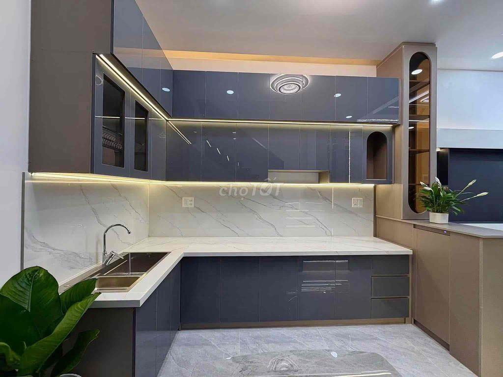 Nhà đẹp gần khu du lịch Bửu Long giá *** khu vực