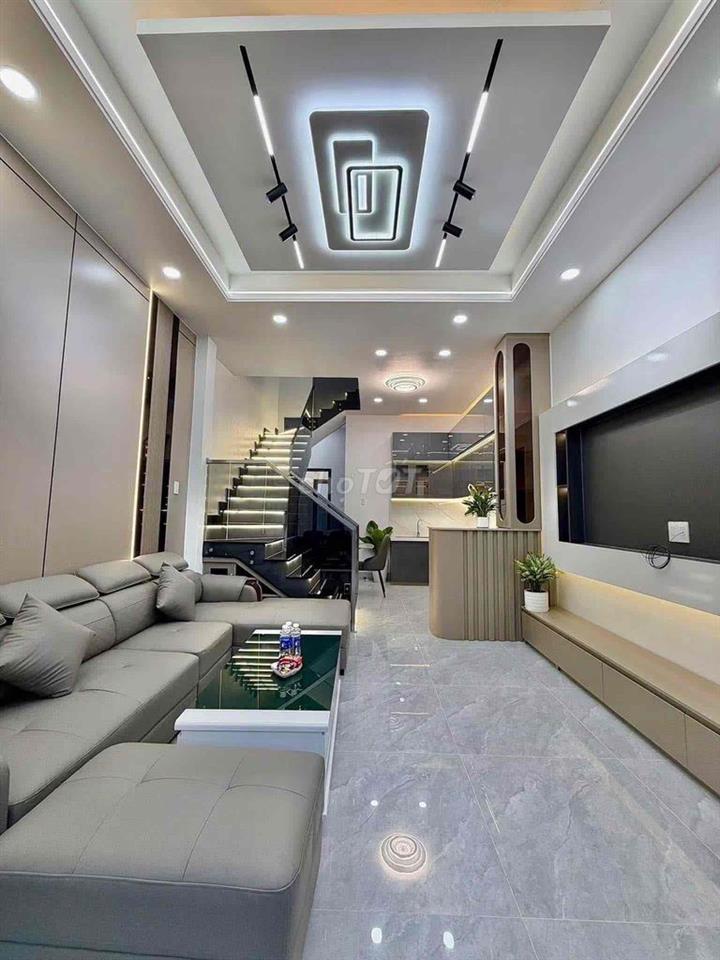 Nhà đẹp gần khu du lịch Bửu Long giá *** khu vực