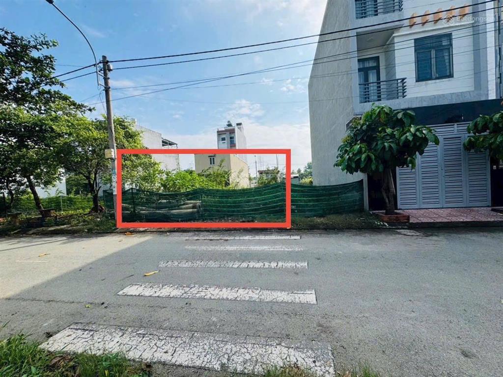 Bán đất gò cát,sát nguyễn duy trinh liên phường,khu đồng bộ vuông a4,hẻm xe tải thông!!