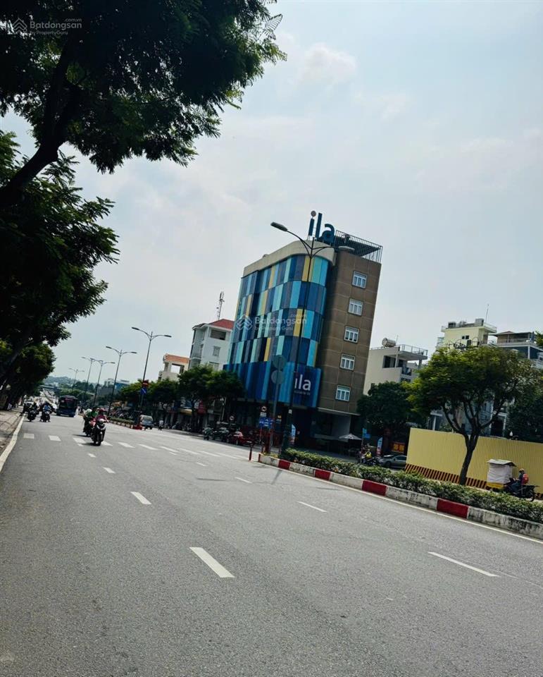 Bán nhà 3 tầng làng tăng phú, sát lê văn việt, hẻm xe tải, khu đồng bộ vip, tp thủ đức