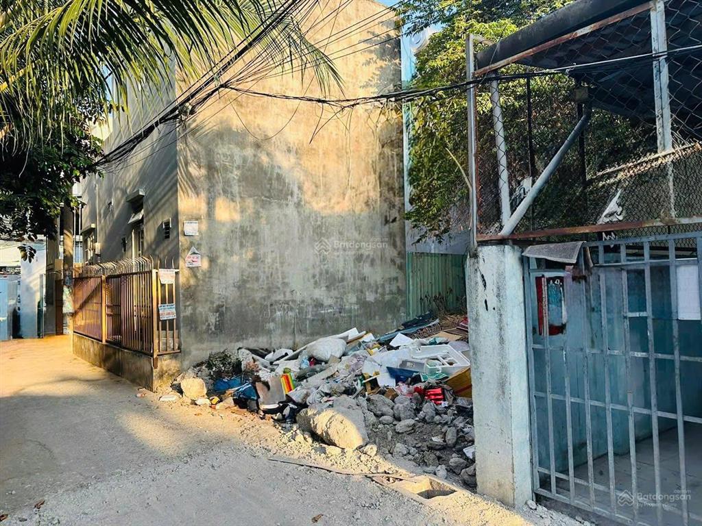 Bán đất võ văn hát,sát đh marketing,sổ vuông a4,pháp lí sạch,hiếm!!