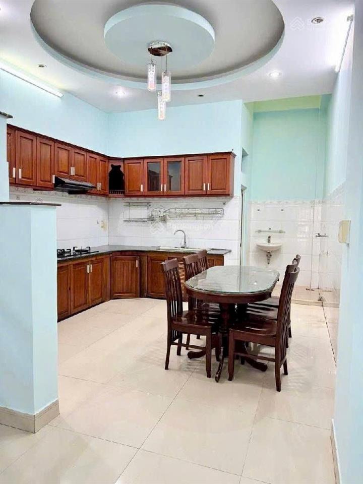 Bán nhà 3tầng mặt tiền tăng nhơn phú, gần vincom lê văn việt, pháp lí sạch, vuông a4, thủ đức!