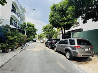 Bán nhà sát global city,lake view,thông số vip 6*18,siêu hiếm quận2!!