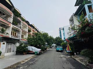 Bán nhà tây hòa, sát ga metro trục xa lộ hà nội, hiếm!!!