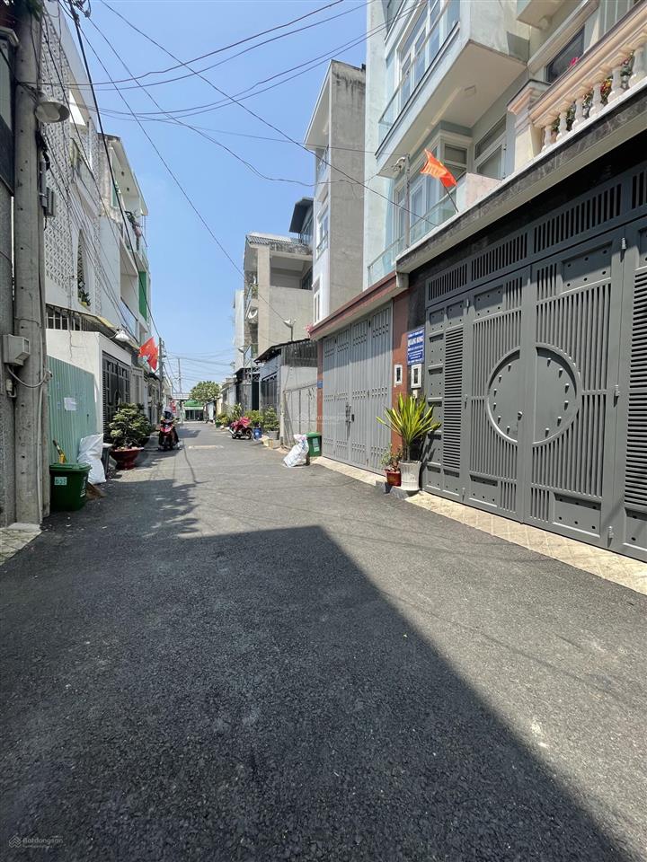 Bán nhà 2 tầng sát trục nguyễn duy trinh, global city, khu đồng bộ, quận 9!