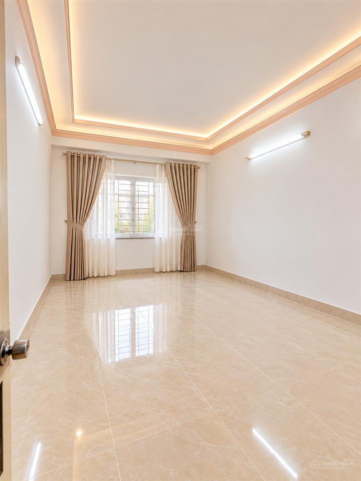 Bán nhà 4tầng btct,tây hoàtrung tâm phước long,kết nối metroxa lộ hà nộikhu đồng bộ,vip!!