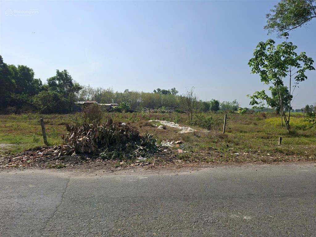 Cần sang nhượng gấp lô mặt tiền đường võ nguyên giáp, trung tâm thị trấn lạc tánh bình thuận