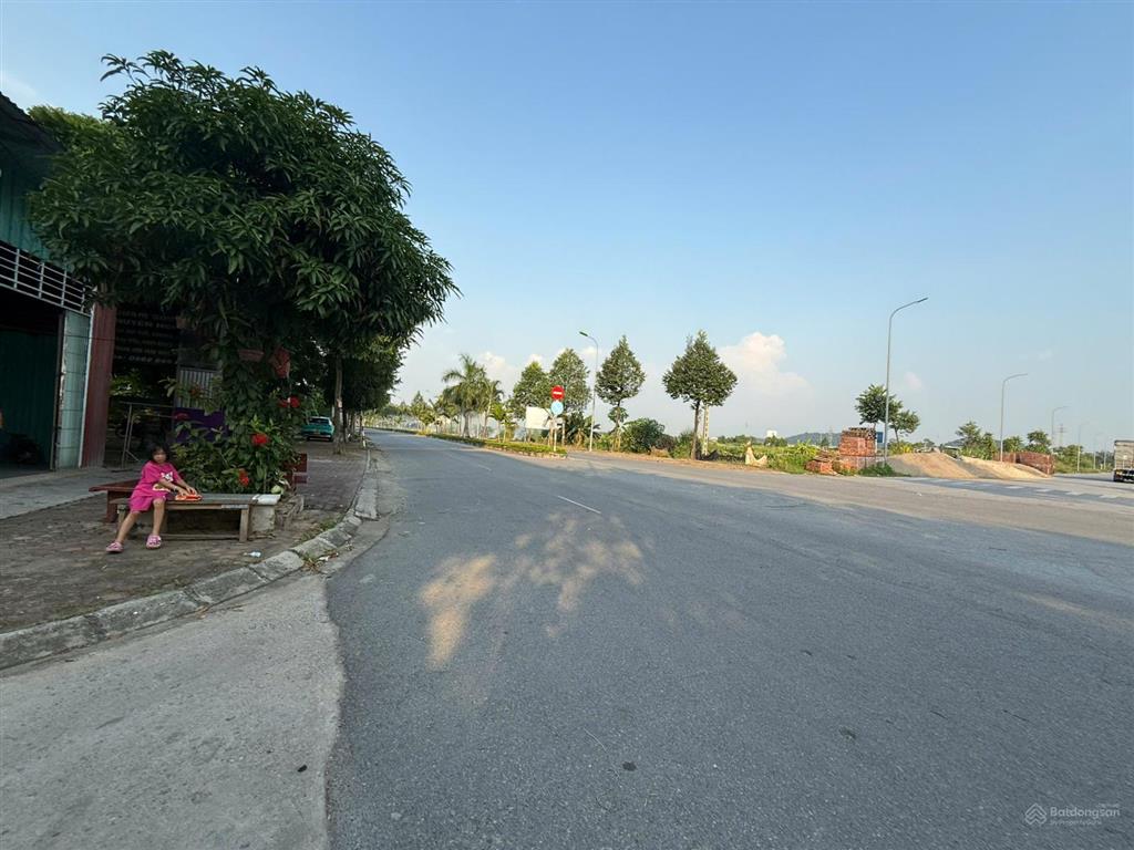 Lô góc giá rẻ hơn lô thường tại thị trấn lim, bắc ninh