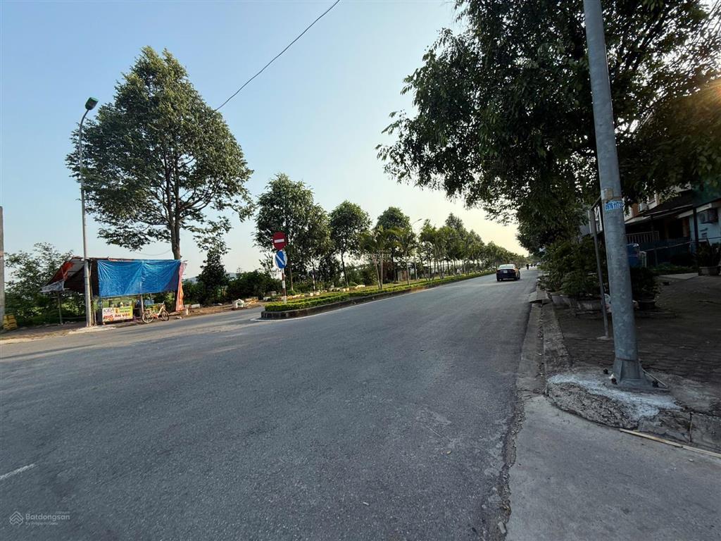 Lô góc giá rẻ hơn lô thường tại thị trấn lim, bắc ninh