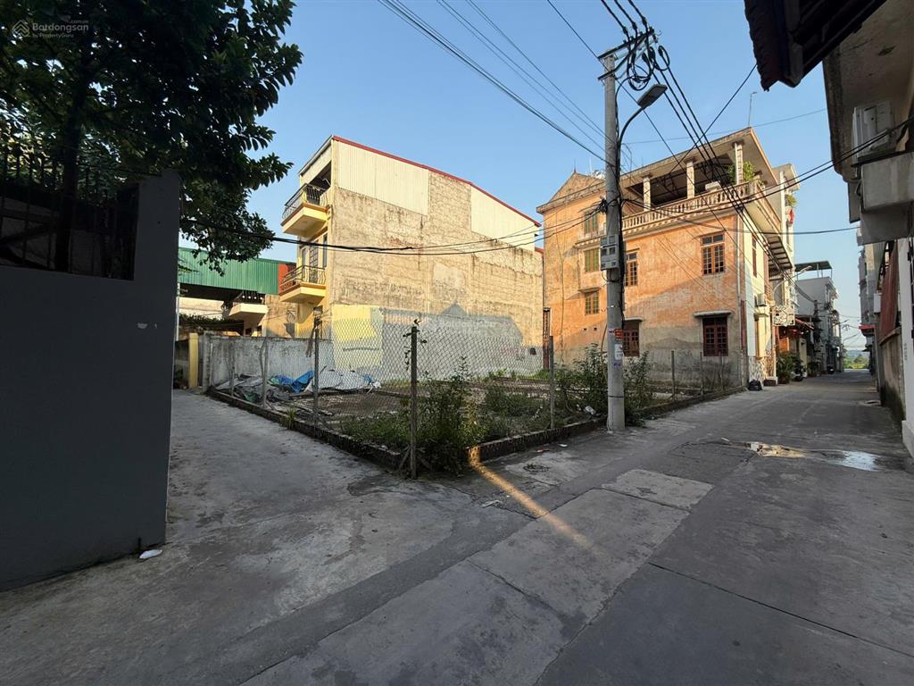 Lô góc giá rẻ hơn lô thường tại thị trấn lim, bắc ninh