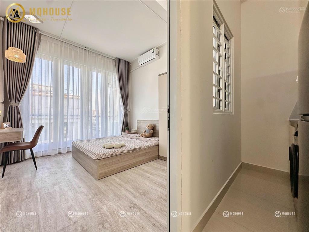 Mới 100%  căn hộ 1pn  giặt riêng  ban công  tân phú  0909 186 ***