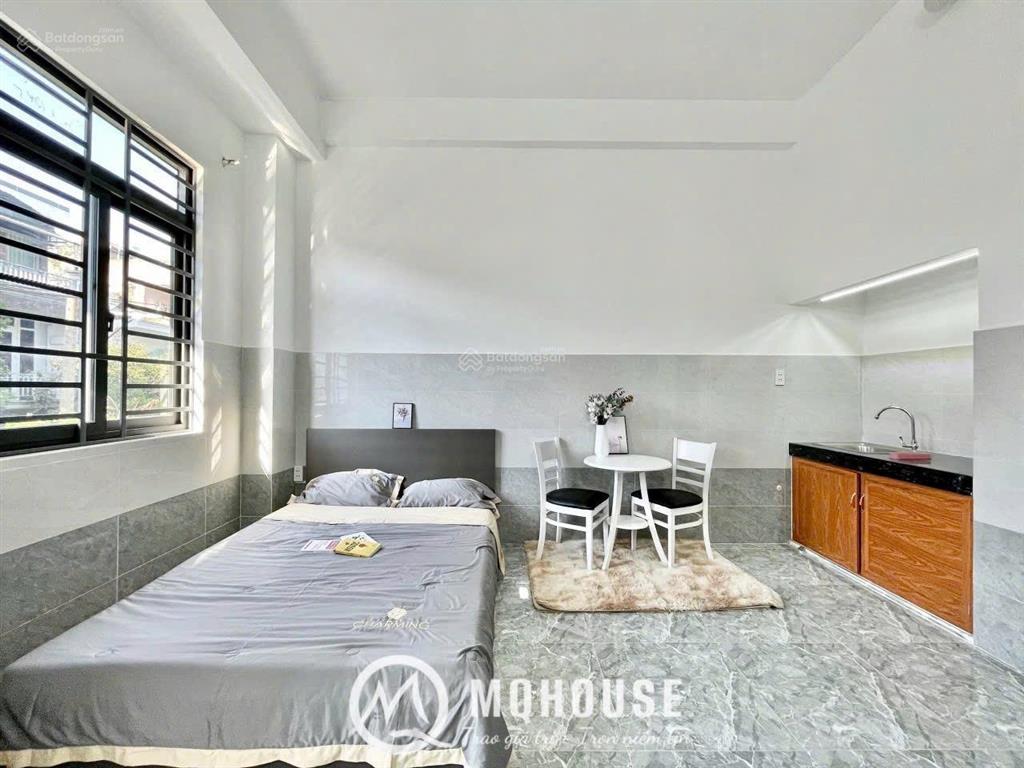 Phòng studio ban công full nội thất ngay p. 13 tân bình