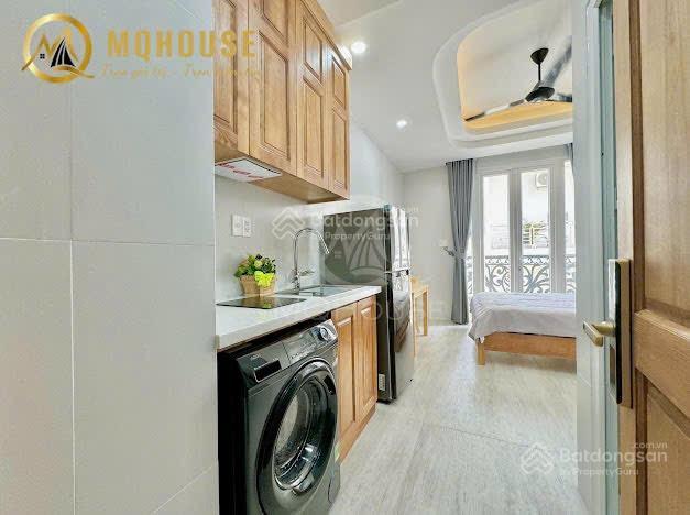 Chung cư mini ban công bếp từ máy giặt riêng full nt cao cấp / an ninh sạch sẽ 0909 186 ***