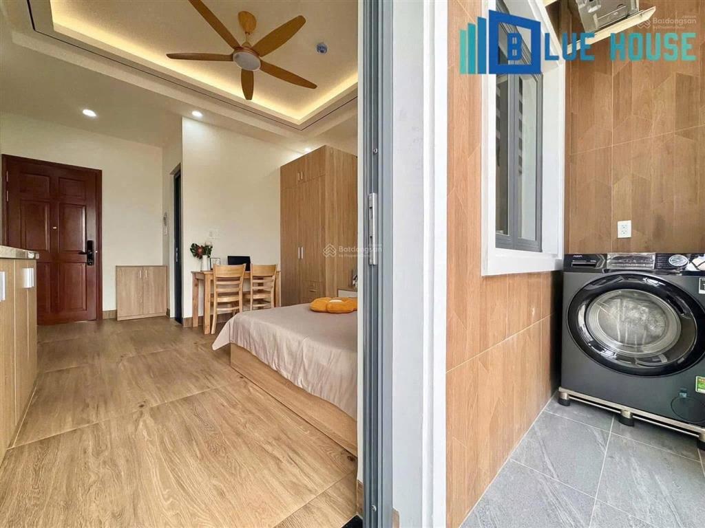 Cc mini có ban công  máy giặt riêng  thang máy hầm xe gần đh công thương, aeon tân phú