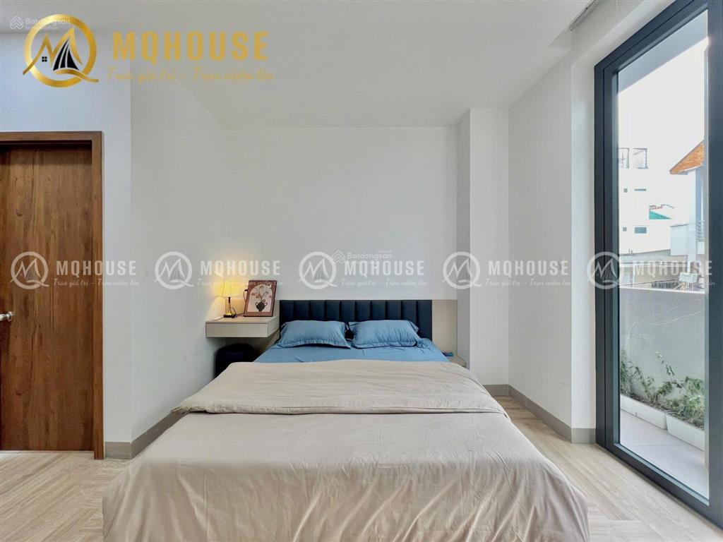 Chdv ban công full nội thất đẹp  ngay etown cộng hoà, công viên hoàng văn thụ  zalo 0909 186 ***