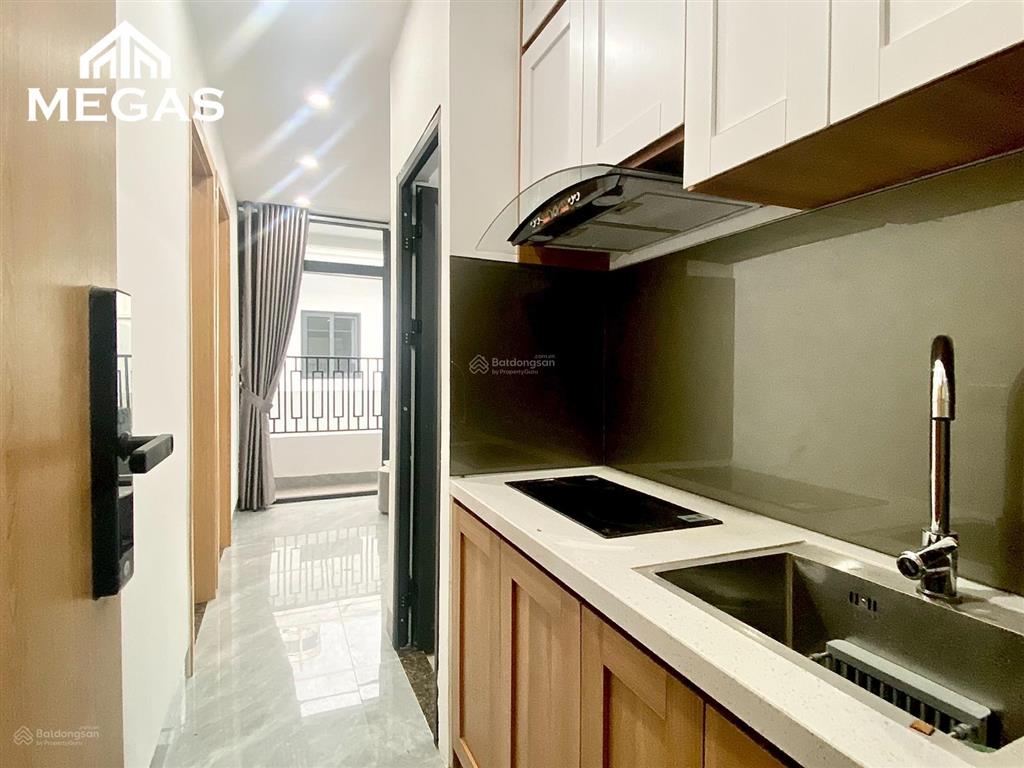 Bóc seal căn hộ 2 phòng ngủ, 50m2, full nội thất  ban công thoáng tại yên hòa, cv cầu giấy