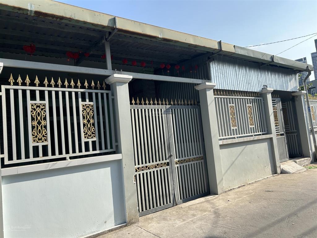 Chính chủ bán gấp nr hẻm xe hơi tại huỳnh tấn phát, q7 giá 8,25 tỷ, dt 4,5 x20 (90m2), đẹp xuất sắc