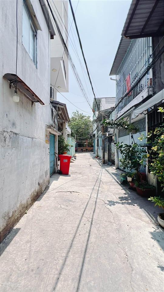 Bán lô đất ngang rộng , hiếm 5,5 x 20m tại trần xuân soạn, 8,58 tỷ, 110m2, giá cực hợp lý
