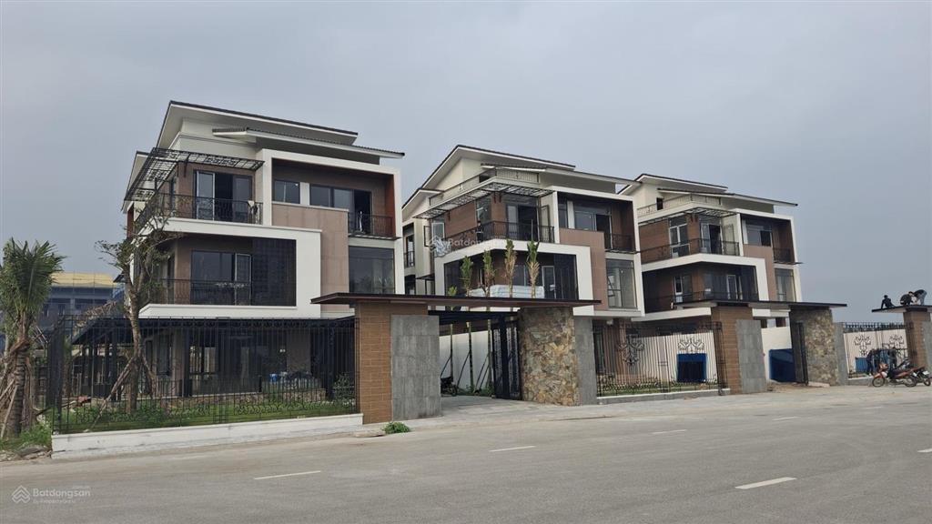 Mua biệt thự tại đông bắc hà nội.chiết khấu 10 % .lời ngay khi mua