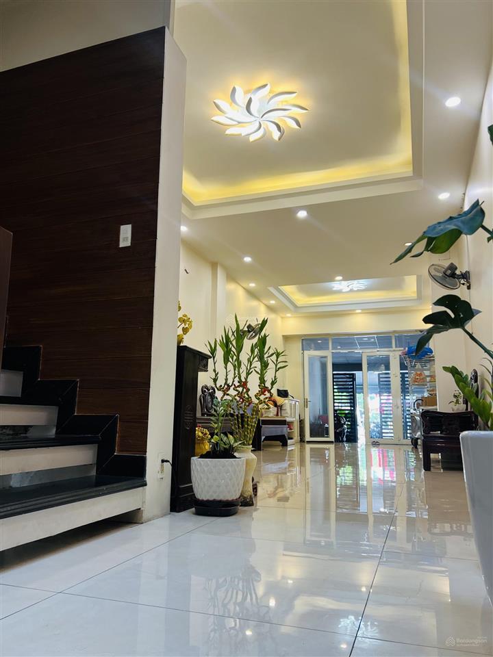 Mặt tiền đường nguyễn tư nghiêm cạnh nguyễn duy trinh, đẳng cấp tinh hoa, dt 128m chỉ 17 tỷ nhỉnh