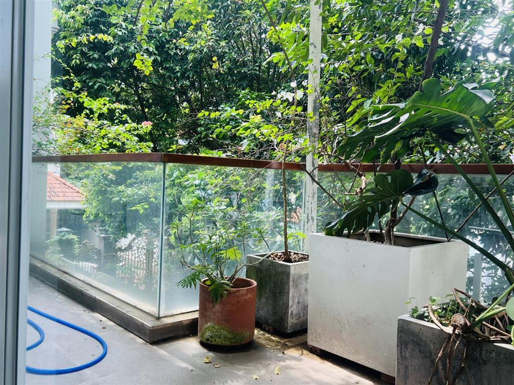 Biệt thự cổ điển đường phổ quang, tân bình, dt khủng 250m2, giá 25 tỷ, không có căn thứ 2 so sánh