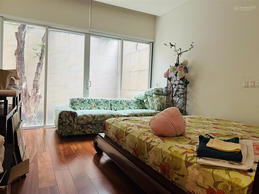 Biệt thự cổ điển đường phổ quang, tân bình, dt khủng 250m2, giá 25 tỷ, không có căn thứ 2 so sánh