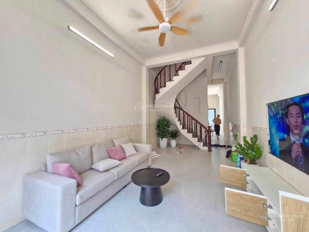 Mặt tiền đường số 31  nguyễn duy trinh 100m nhà xinh lung linh full nội thất vừa ở vừa kinh doanh